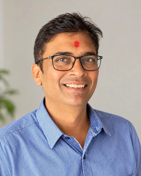 Harshad Vrajlal Ramparia, Founder of Shree Hari